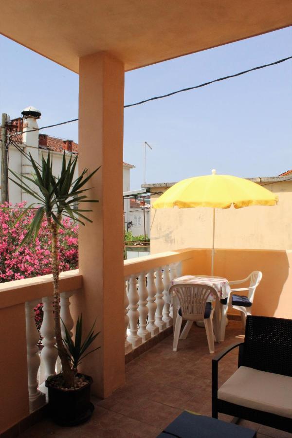 Apartman Тисно Экстерьер фото
